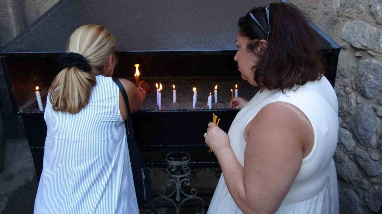 Van'daki Akdamar Kilisesi, Kültür ve Turizm Bakanlığı'nın izniyle yılda bir