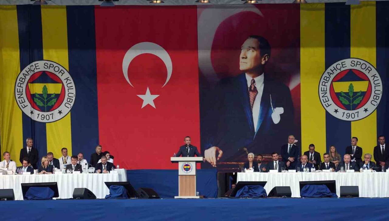 Fenerbahçe Başkanı Ali Koç, yaptığı açıklamada kulübün onarım dönemini geçtiğini,