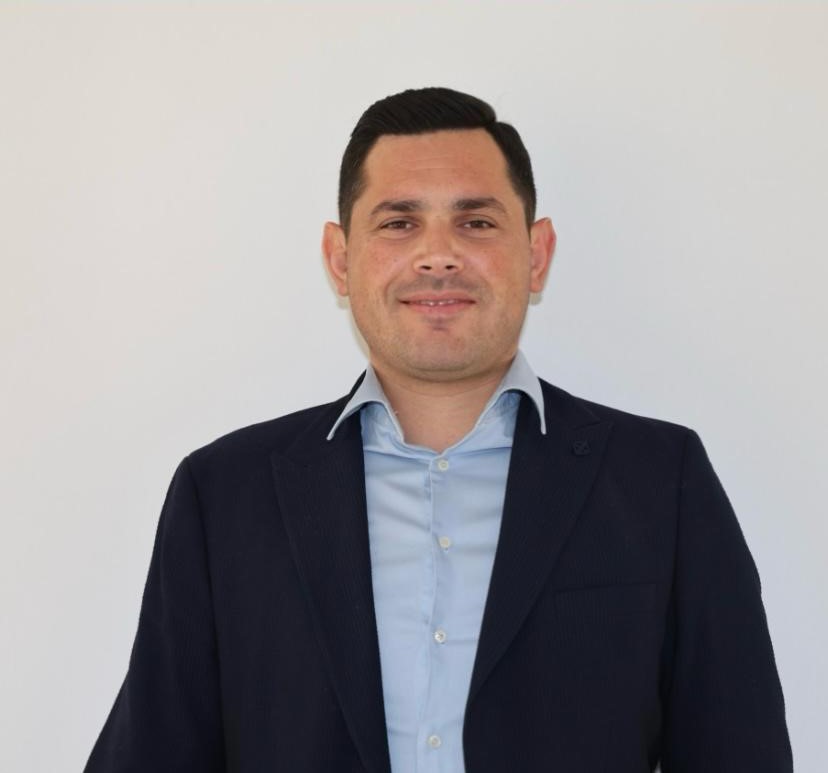 Antalya Aksu Belediyesi'nde Başkan Yardımcıları Hüseyin Çelik, Mevlüt Uludağ ve