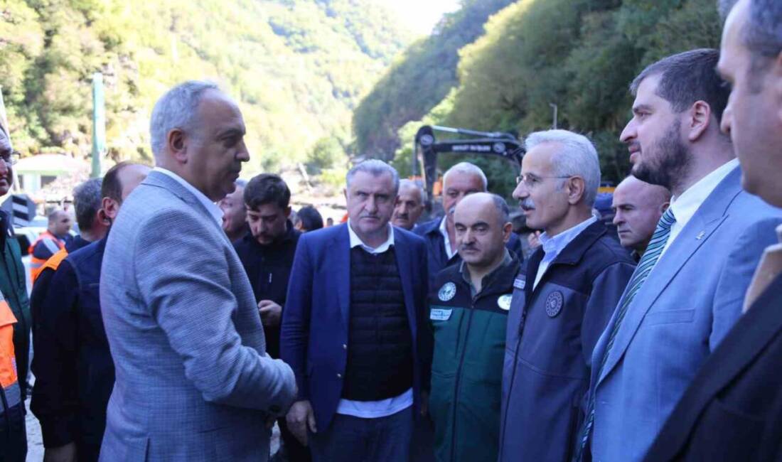 Artvin’in Borçka ilçesinde 20 Eylül'de yaşanan sel felaketi sonrası Ulaştırma