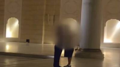 Üsküdar'daki Büyük Çamlıca Camii'nde uygunsuz davranışlar sergileyen Rus turistler K.Z.