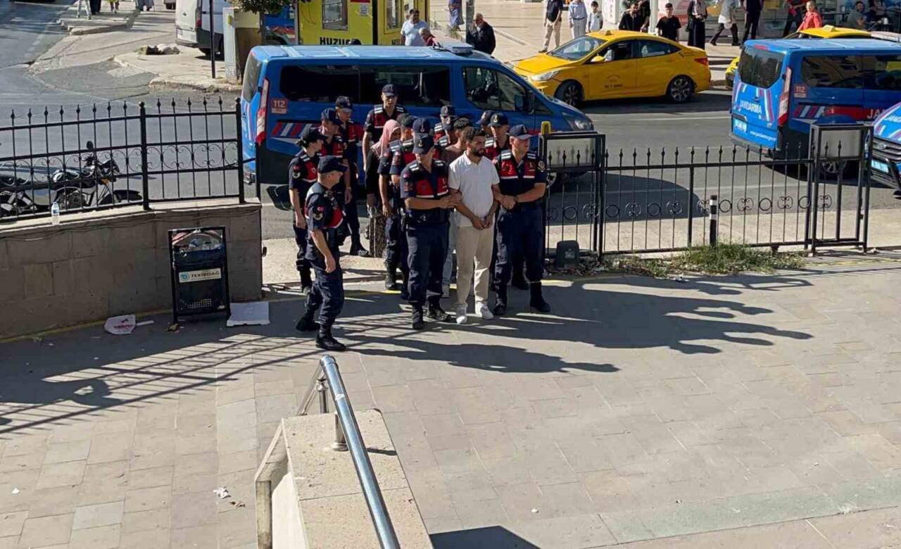Tekirdağ'ın Çerkezköy ilçesinde Sinan Gündoğdu (44), oğlu Yusuf Gündoğdu tarafından