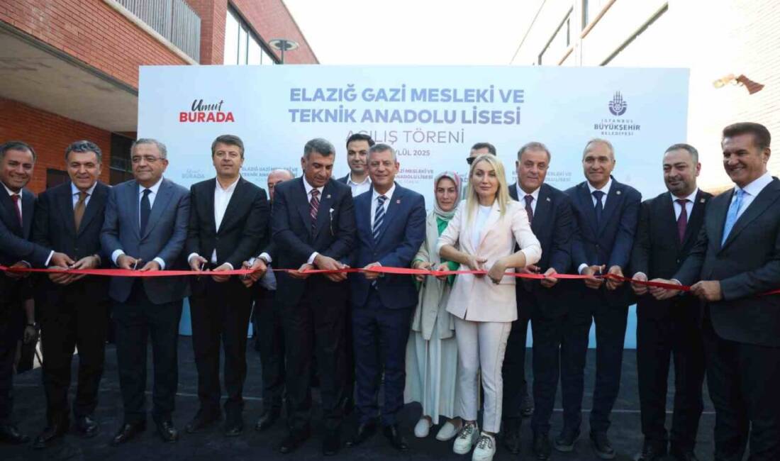 CHP Genel Başkanı Özgür Özel, Elazığ'da depremin ardından yenilenen Gazi