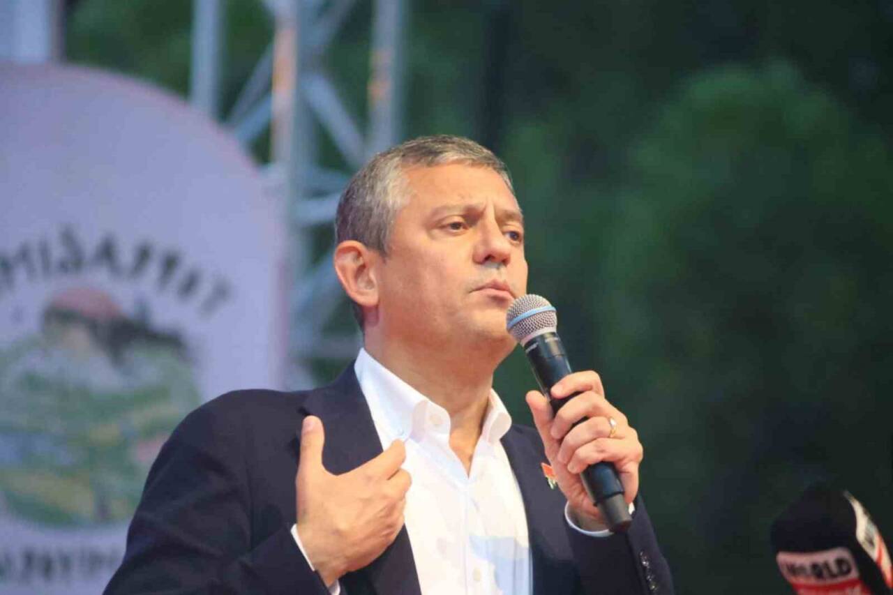 CHP Genel Başkanı Özgür Özel, Muğla'da yaptığı konuşmada, partisinin 19