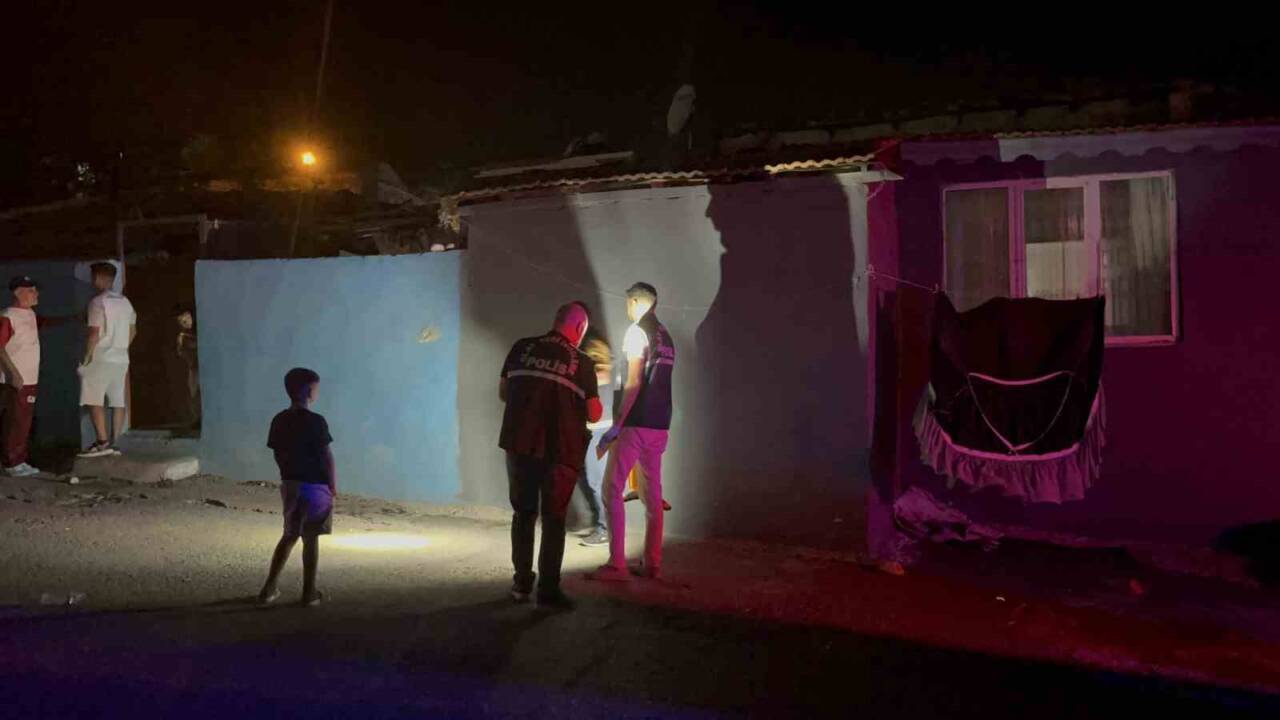 Tekirdağ'ın Çorlu ilçesinde İ.Z. (16) ile Z.S. (30) arasında çıkan