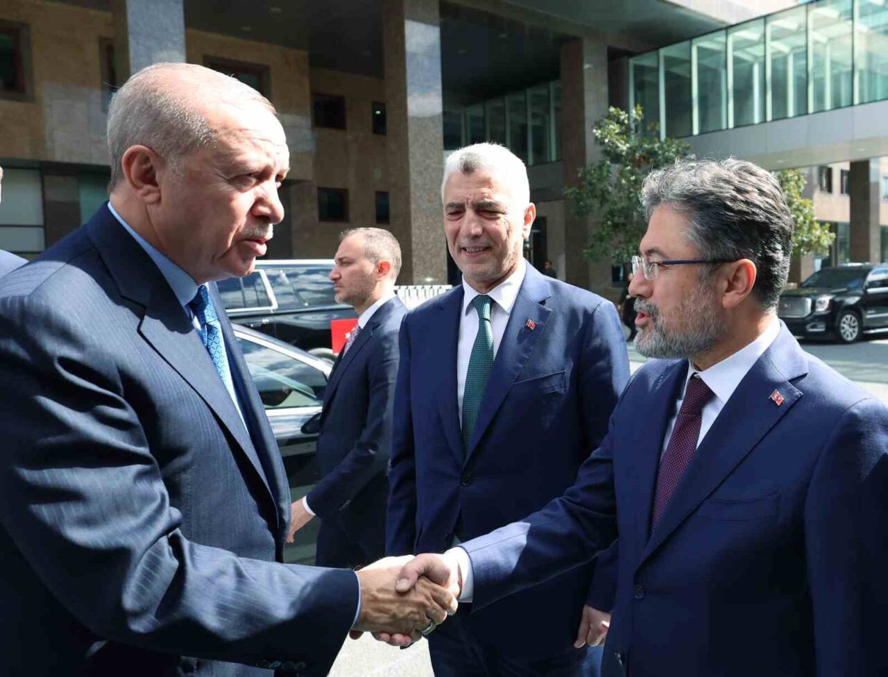 Cumhurbaşkanı Recep Tayyip Erdoğan, kooperatiflerin destek başvuru süresini 4 yıla