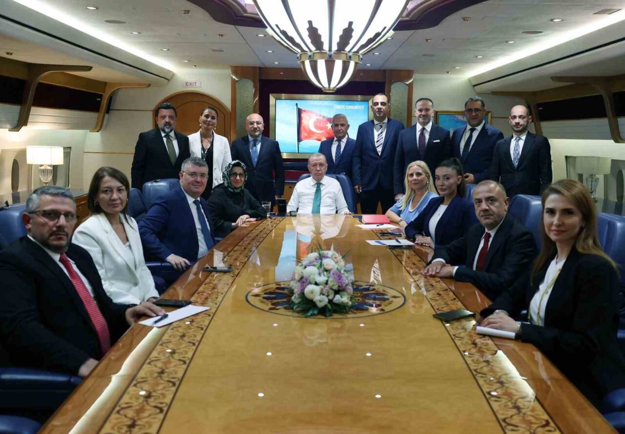 Cumhurbaşkanı Recep Tayyip Erdoğan, Doha'daki zirve sonrası yaptığı açıklamalarda İsrail'in