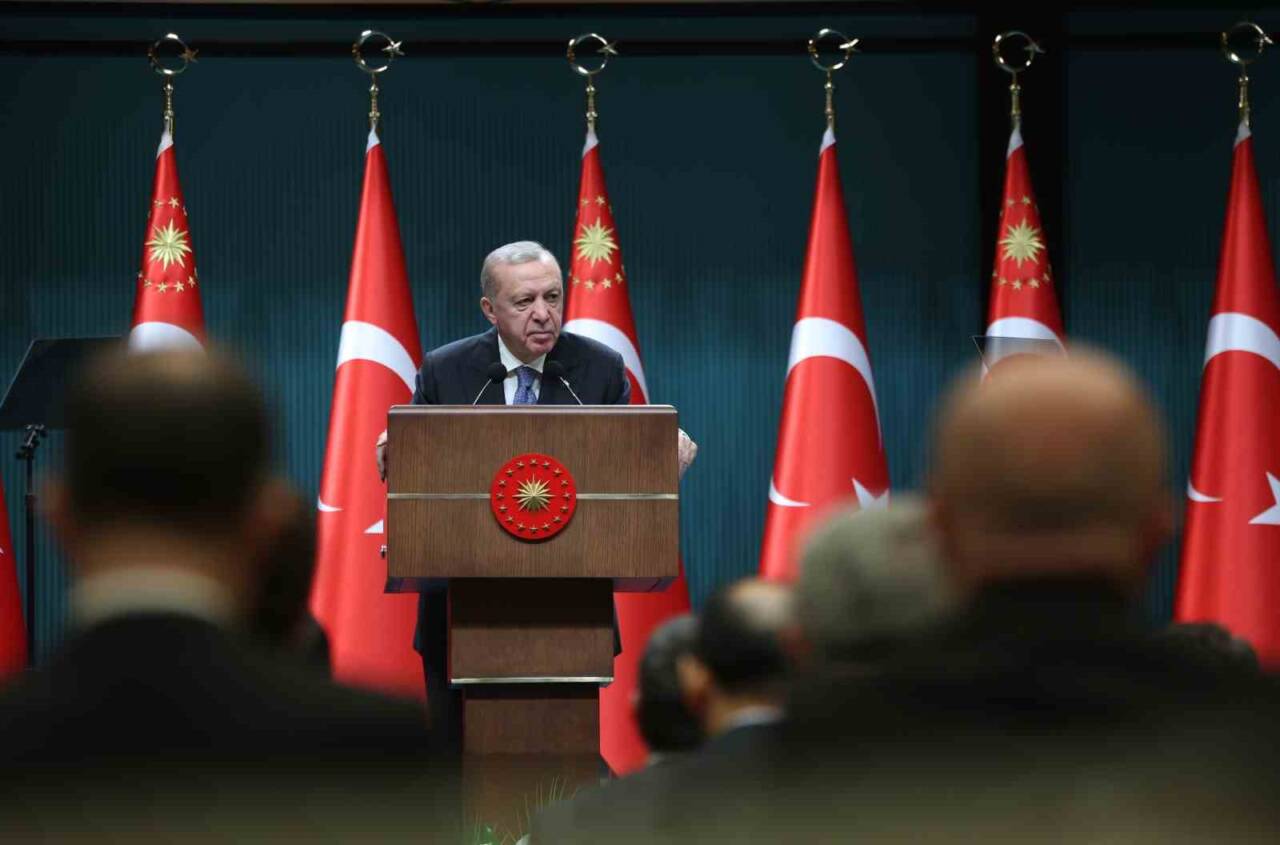 Cumhurbaşkanı Recep Tayyip Erdoğan, kabine toplantısında 81 ilde 500 bin