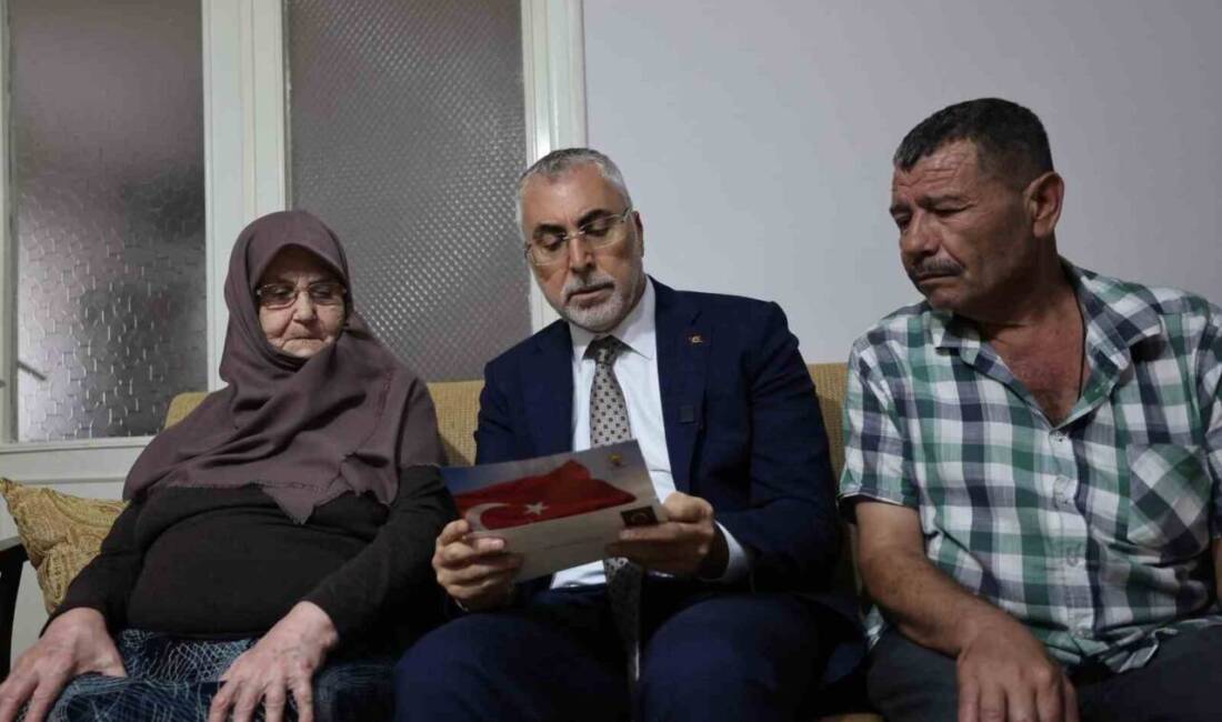 Çalışma ve Sosyal Güvenlik Bakanı Vedat Işıkhan, Sakarya’da şehit ailelerine