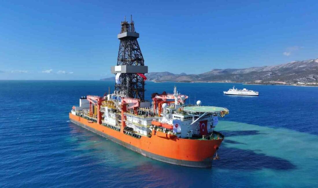 Enerji ve Tabii Kaynaklar Bakanı Alparslan Bayraktar, Türk filosuna eklenen