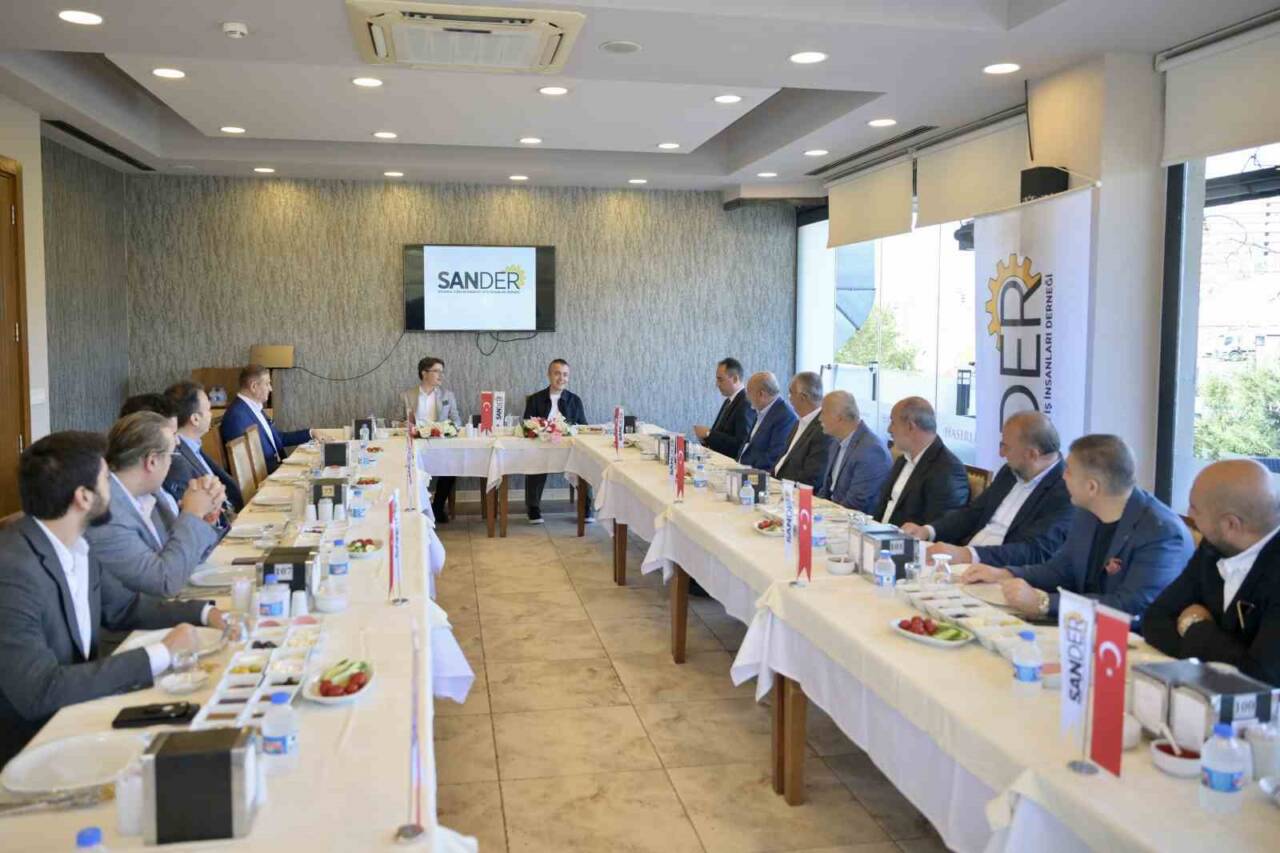 Esenyurt Belediye Başkan Vekili Can Aksoy, 3. Bölge Sanayici ve