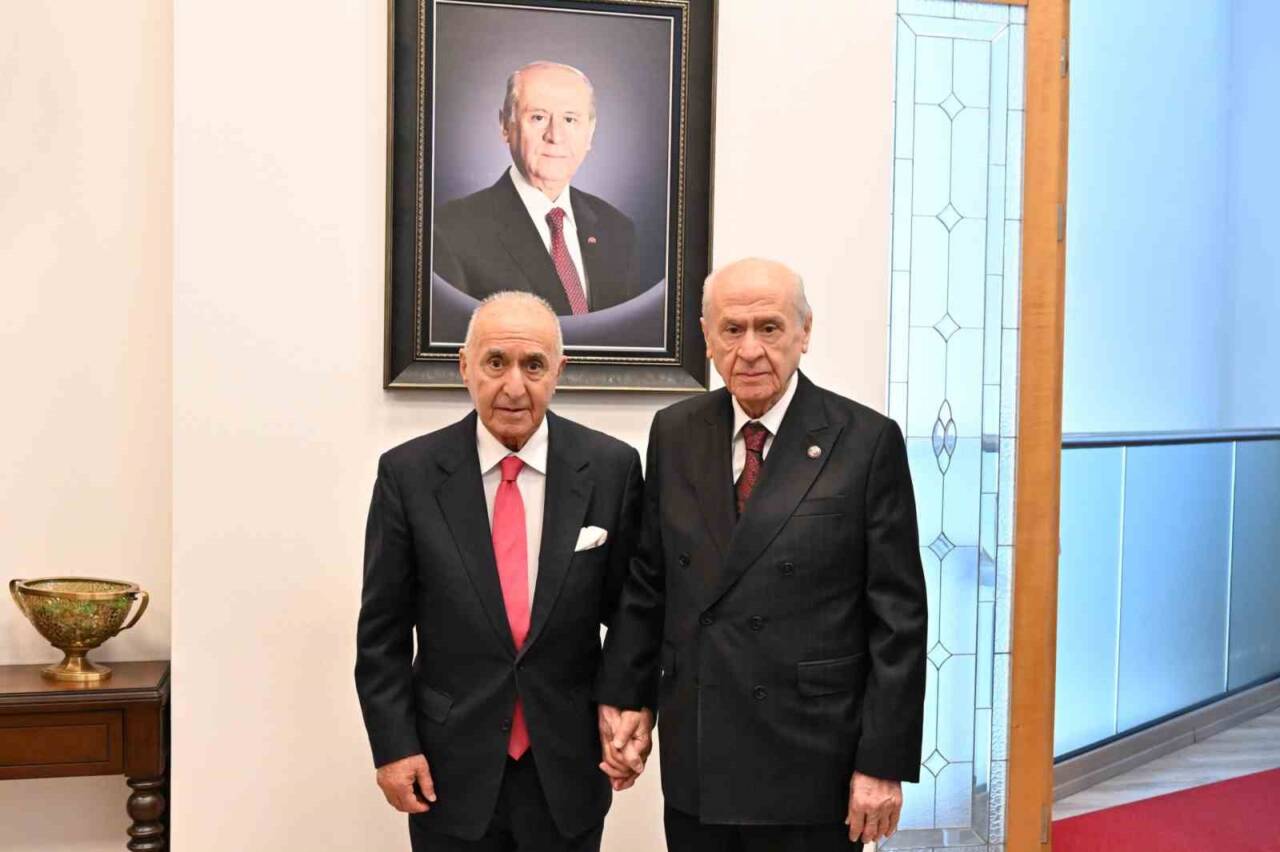 Eski TBMM Başkanı Hikmet Çetin, MHP lideri Devlet Bahçeli’yi MHP