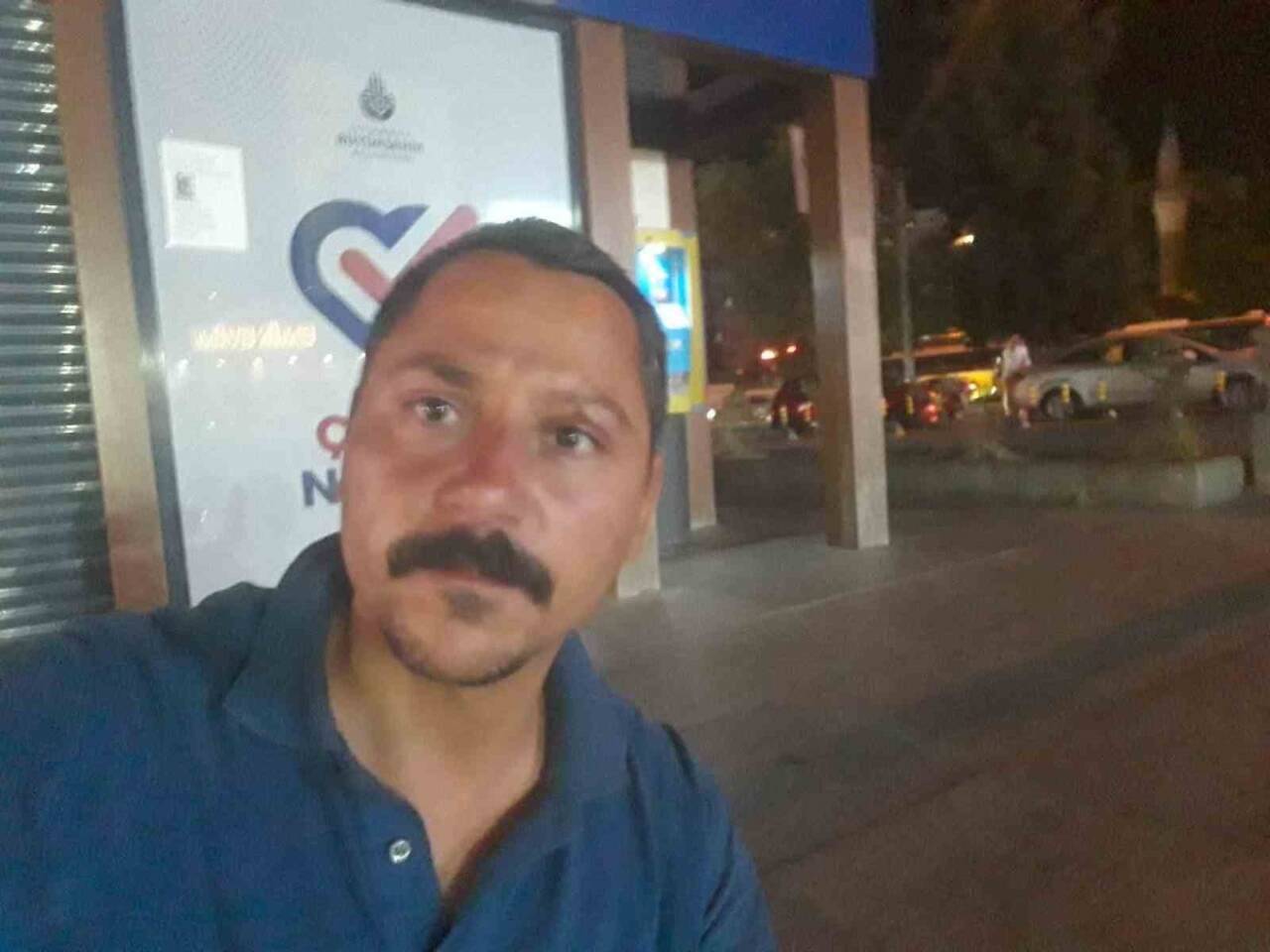 Eyüpsultan'da 35 yaşındaki Ramazan Erbilenler, Düğmeciler Mahallesi'nde kendini asarak yaşamına