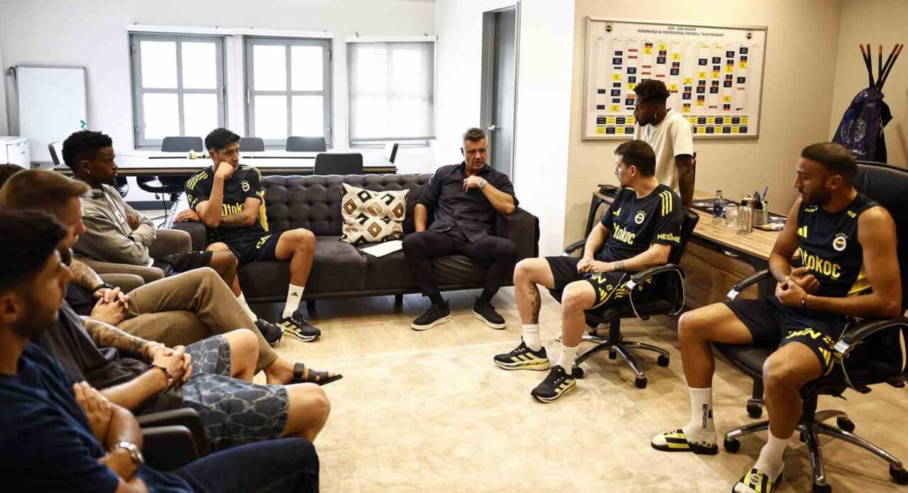 Fenerbahçe Başkanı Sadettin Saran ve Yönetim Kurulu Üyesi Ertan Torunoğulları,