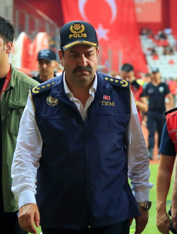 Antalya İl Emniyet Müdürü İlker Arslan, İçişleri Bakanlığı tarafından görevden