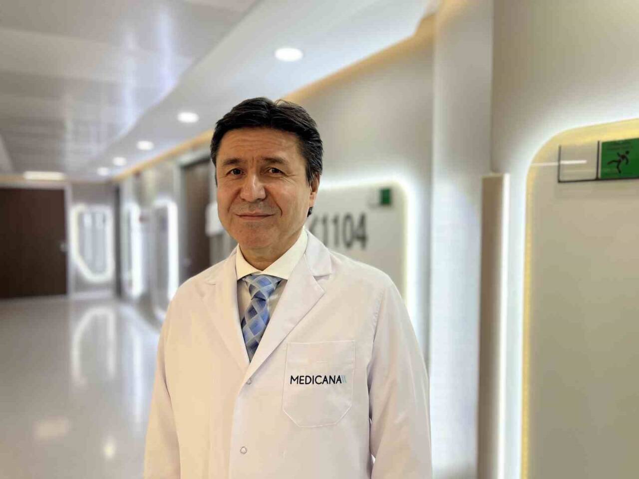 Prof. Dr. Harun Arbatlı, kalp hastalıklarının gençlerde ani ölümlerle risk