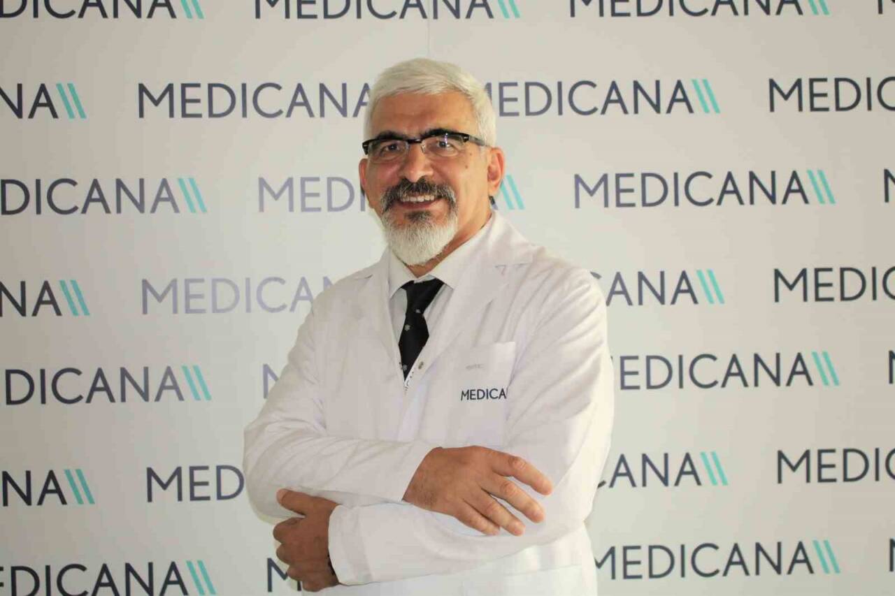 Medicana Bursa Hastanesi'nden Op. Dr. Ömer Faruk Tabar, çocukların göz