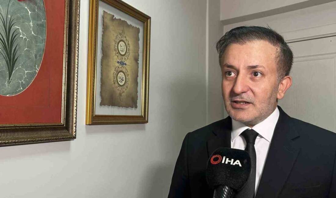 Hac ve Umre Seyahat Acentaları Derneği Başkanı Diyaeddin Şahin, sosyal