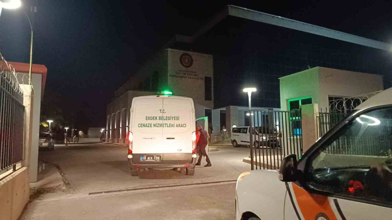 Balıkesir’in Erdek açıklarında gerçekleştirilen arama-kurtarma faaliyetleri sonucunda, iş insanı Halit