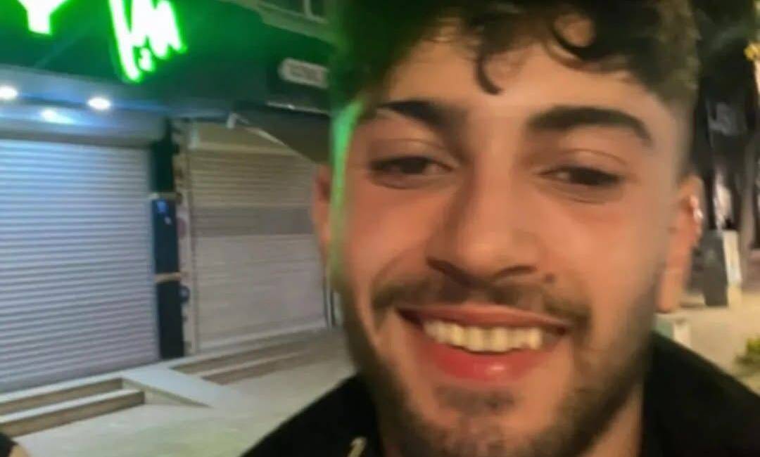 Iğdır'ın Tuzluca ilçesindeki Yastıbulak köyünde 18 yaşındaki Murat Satı, çobanlık