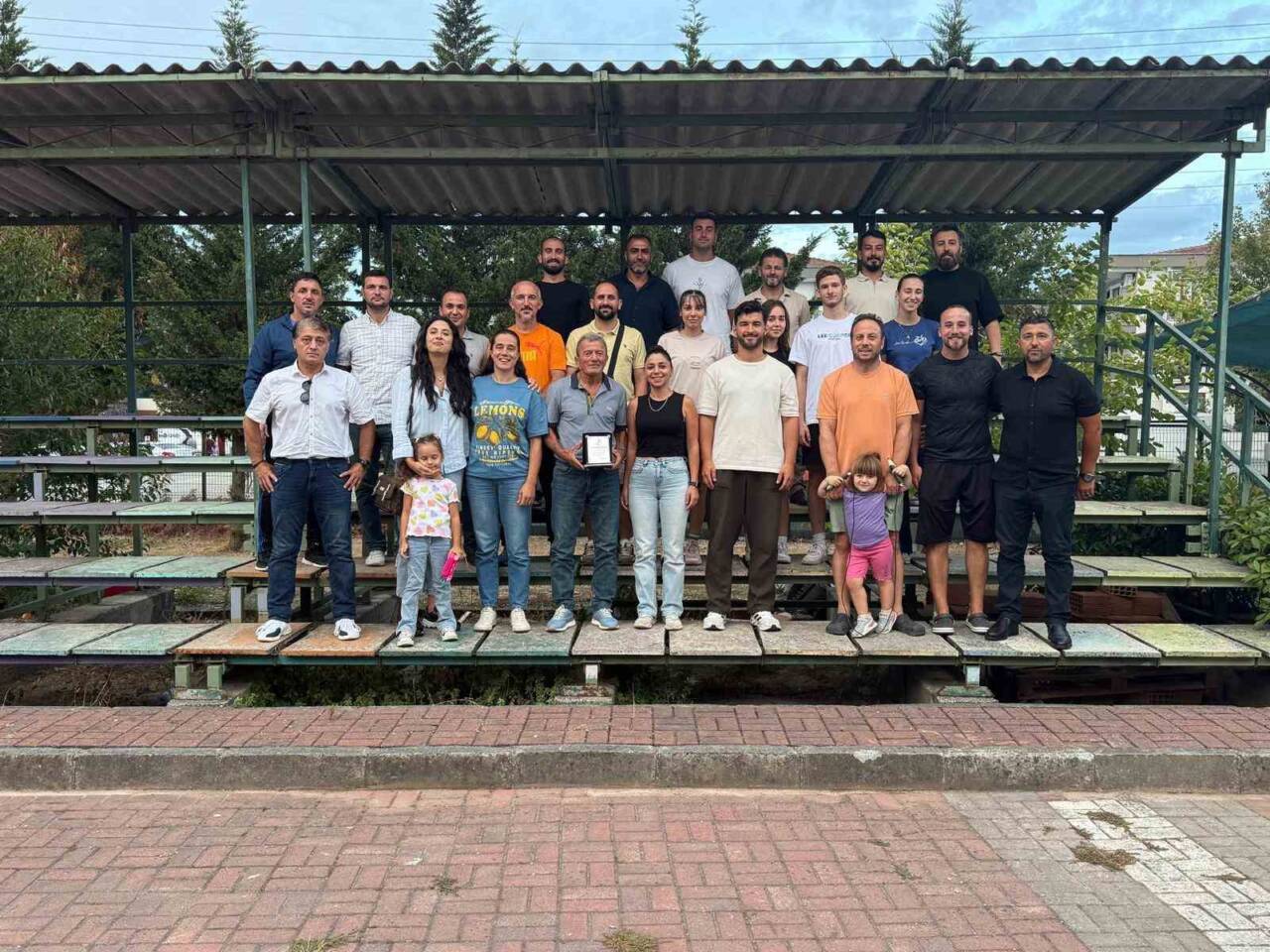 Yalova'da beden eğitimi öğretmeni Kenan Bektaş, 2012 yılında Türkiye'nin en