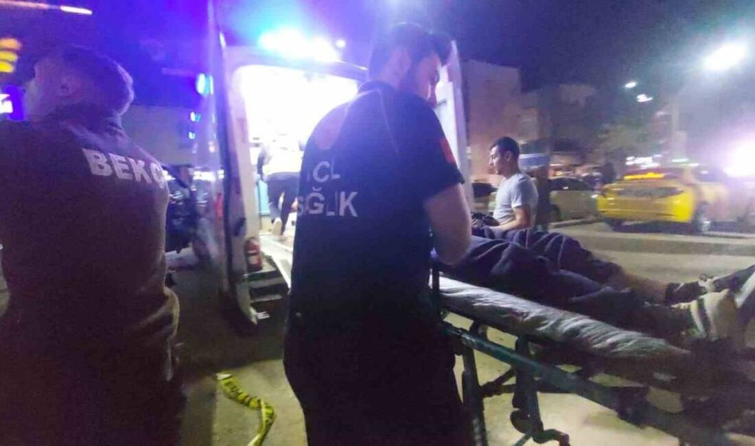 Sakarya'nın Akyazı ilçesinde E.S., "Kızıma neden uyuşturucu sattın" diyerek tartıştığı