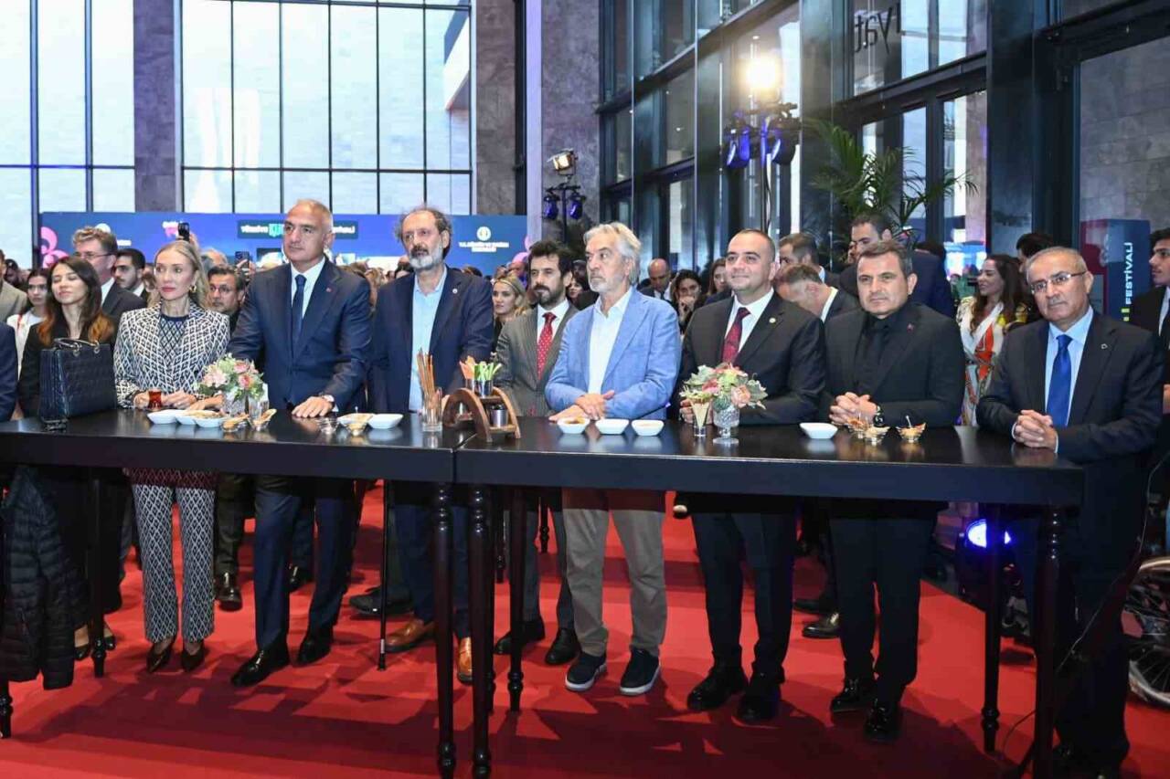 Kültür ve Turizm Bakanı Mehmet Nuri Ersoy'un katılımıyla düzenlenen İstanbul