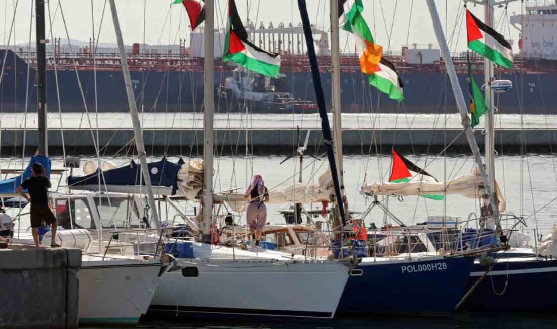 Küresel Sumud Filosu'na ait ilk gemi, Tunus’taki Bizerte Limanı’ndan Gazze’ye