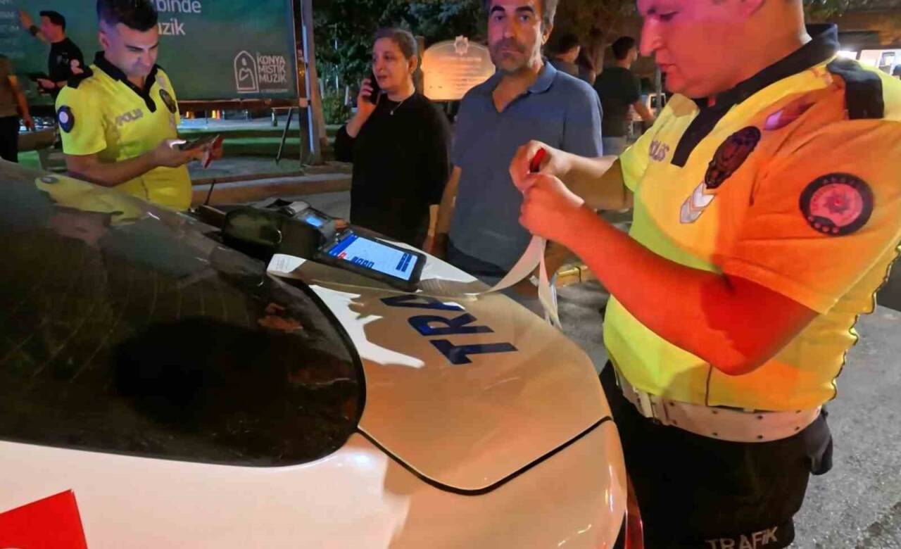 Aksaray'da alkollü araç kullanan Yavuz K. (53), polisin durdurması sonrası