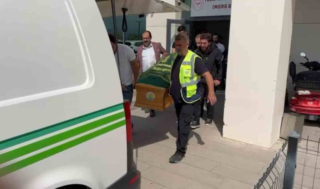 Yalova'nın Çınarcık ilçesinde, ünlü sanatçı Gül Tut (Güllü) 51 yaşında