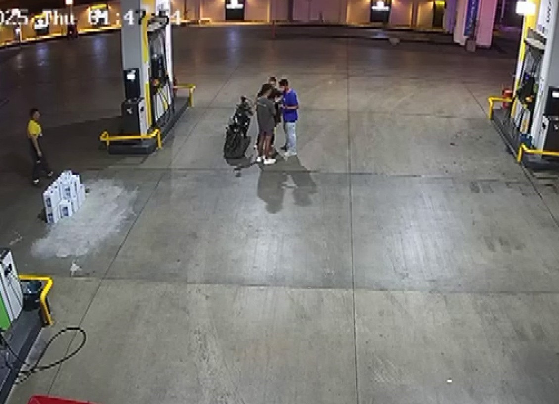 Adana'da bir akaryakıt istasyonunda Umut Ayyıldız'a yumruk atan Serdar D.