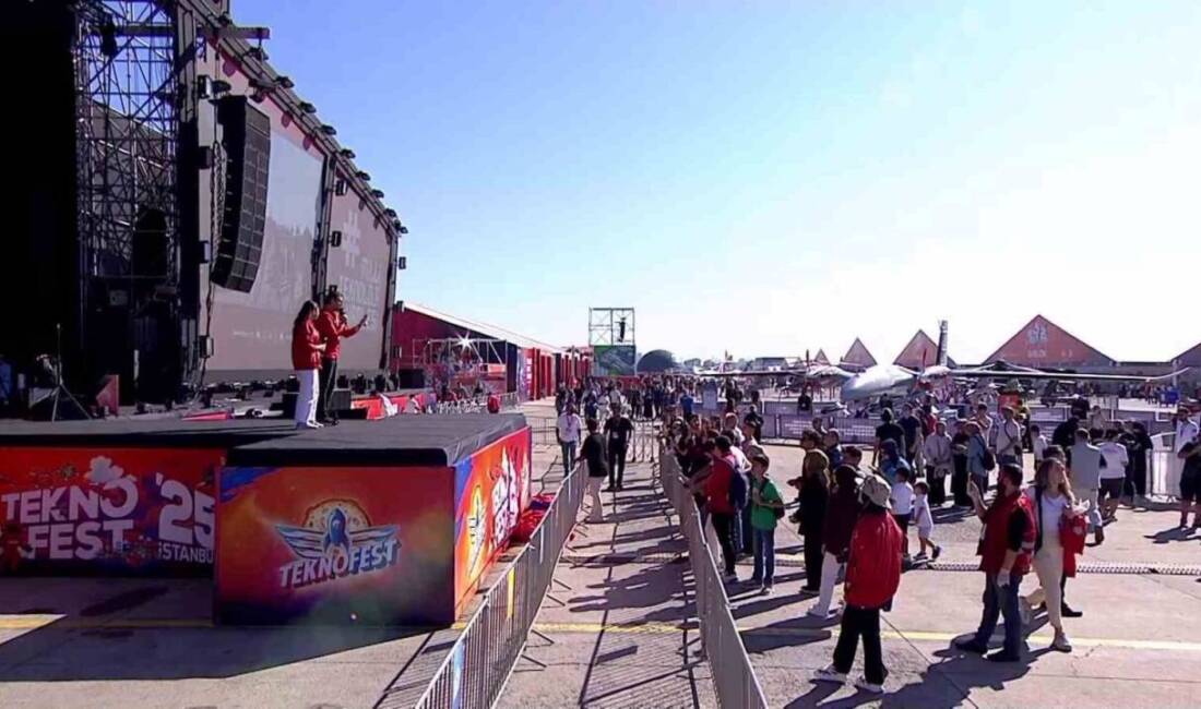 TEKNOFEST, 17-21 Eylül tarihleri arasında Atatürk Havalimanı'nda ziyaretçilerini ağırlıyor. Türkiye