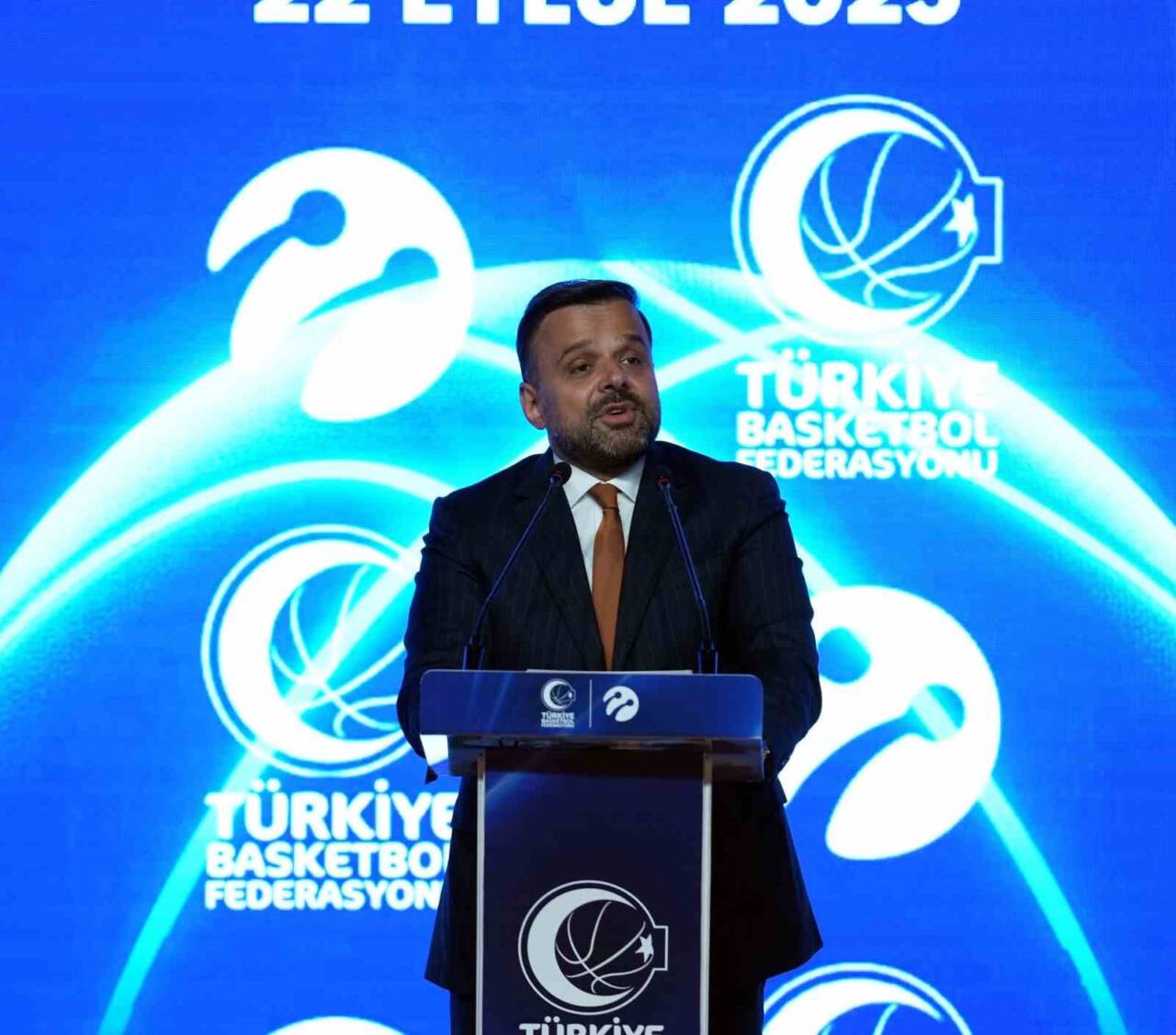 Turkcell, Basketbol Gelişim Merkezi'nin isim sponsoru ve milli takımların ana