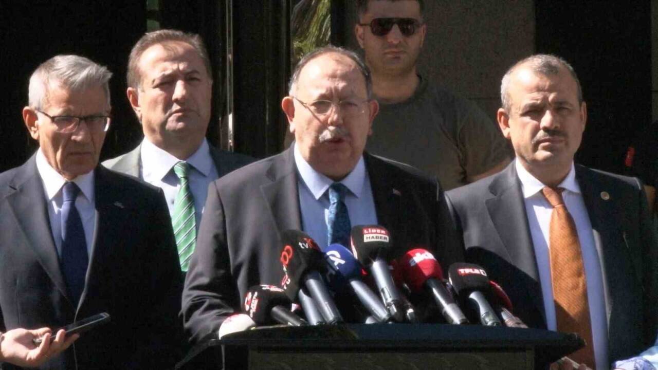 Yüksek Seçim Kurulu, CHP’nin İstanbul Olağanüstü İl Kongresi’nin iptal talebini