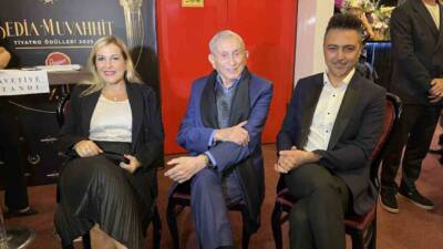 Türk tiyatrosunun önemli ismi Haldun Dormen, 98 yaşında 'Hisseli Harikalar