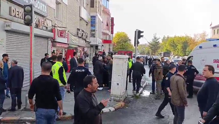 Ağrı’da Dörtyol Kavşağı'nda iki aile arasında çıkan silahlı kavgada 4