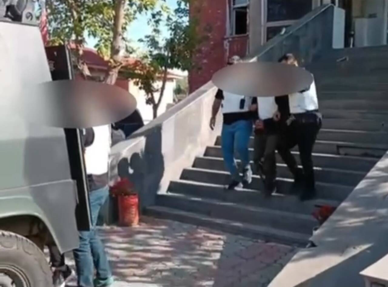 Ağrı'da 2 Ekim'de adliye çevresinde meydana gelen silahlı kavgada, gözaltına