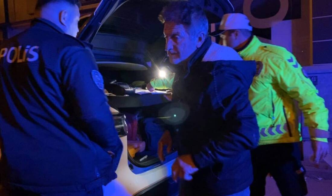 Bursa'nın İnegöl ilçesinde, 2.62 promil alkollü sürücü Süleyman Ç. durduruldu.