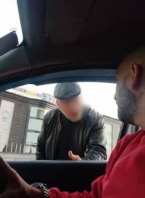 Başakşehir’de bir taksi sürücüsü, durağının olmadığı alanda başka bir sürücüyü