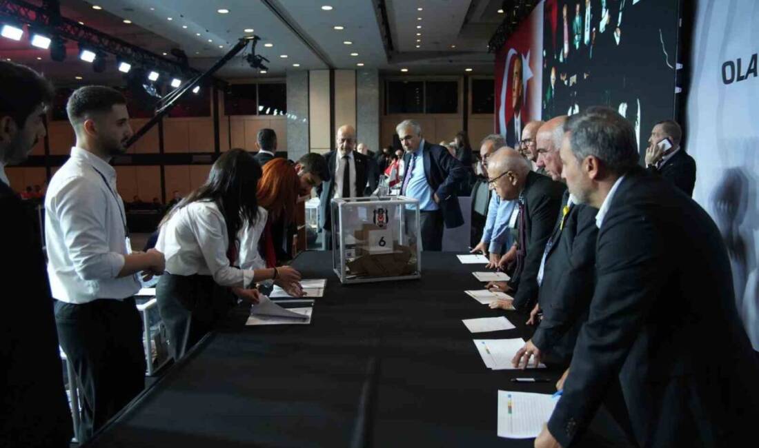Beşiktaş’taki olağan divan kurulu başkanlık seçimi Lütfi Kırdar Kongre ve
