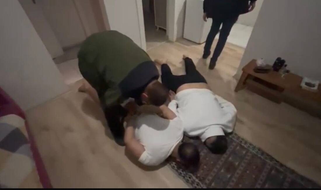 Bursa merkezli düzenlenen operasyonda, yabancı kadınları fuhşa zorlayan suç örgütüne