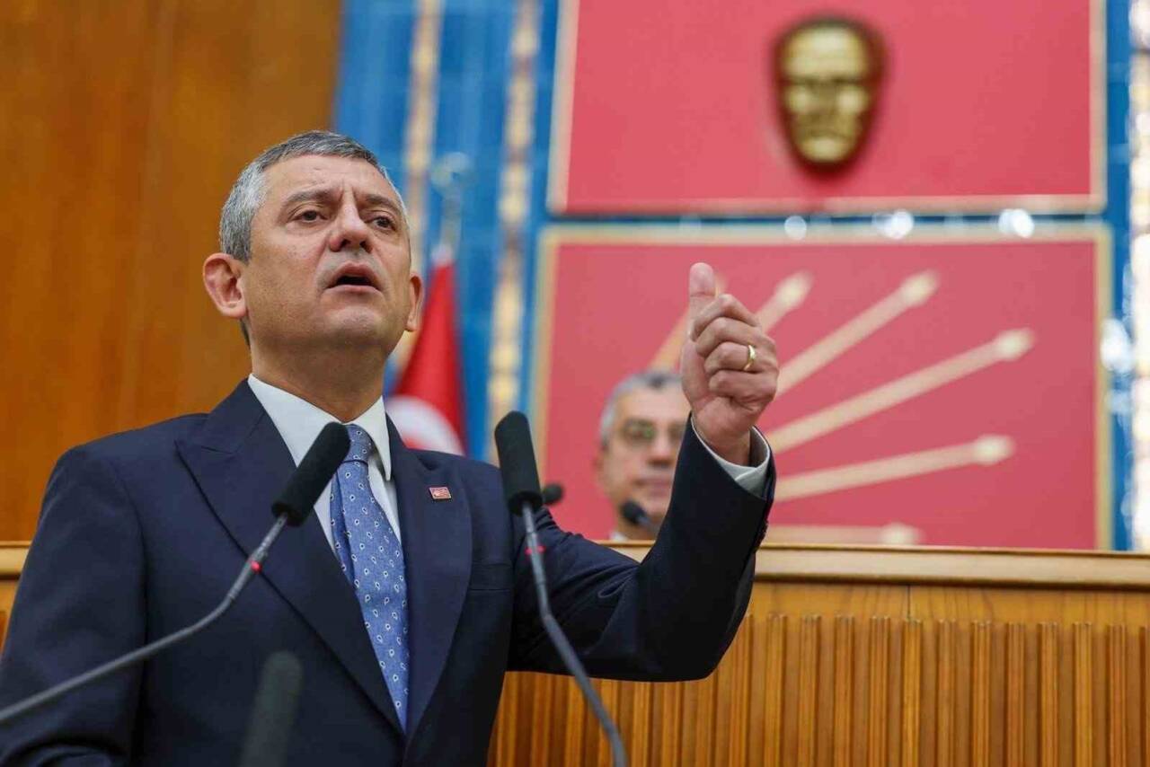 Cumhuriyet Halk Partisi (CHP) Genel Başkanı Özgür Özel, TBMM Grup