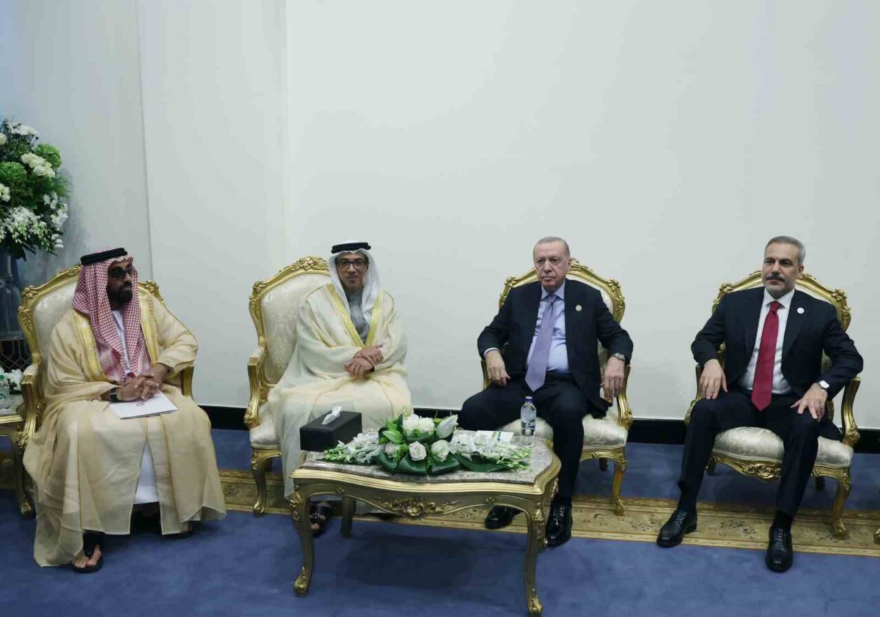 Cumhurbaşkanı Recep Tayyip Erdoğan, Mısır'da düzenlenen Gazze konulu Barış Zirvesi