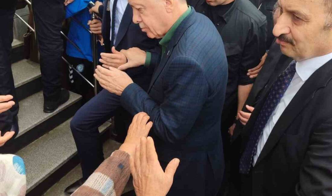 Cumhurbaşkanı Recep Tayyip Erdoğan, Rize'de geçen üç günlük programının ilk
