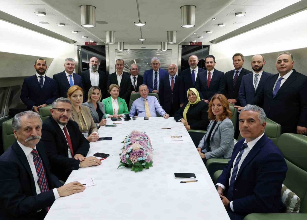 Cumhurbaşkanı Recep Tayyip Erdoğan, Filistin'de ateşkes ve insani yardımların sağlanmasının