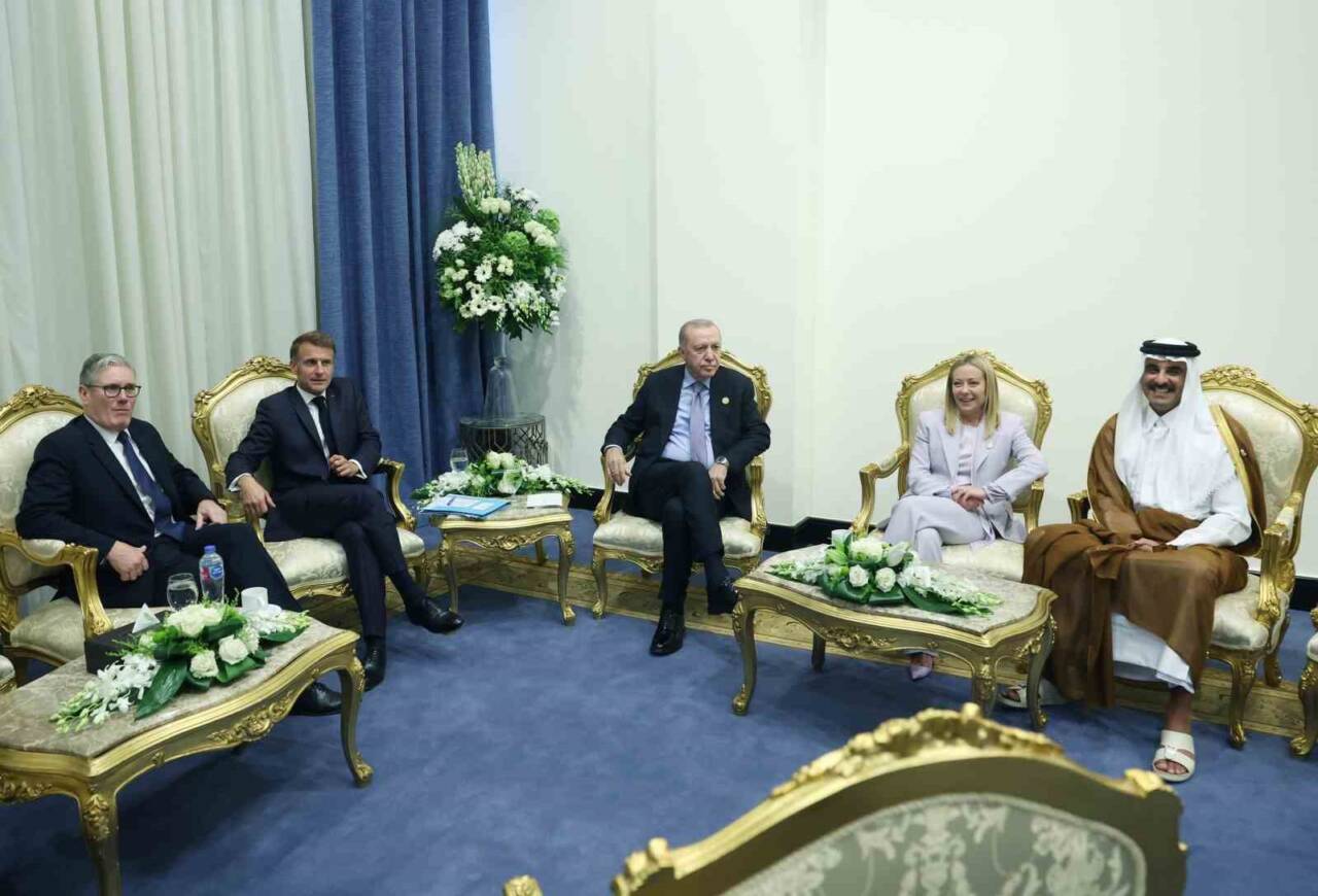 Cumhurbaşkanı Recep Tayyip Erdoğan, Gazze konulu Barış Zirvesi için Mısır'ın