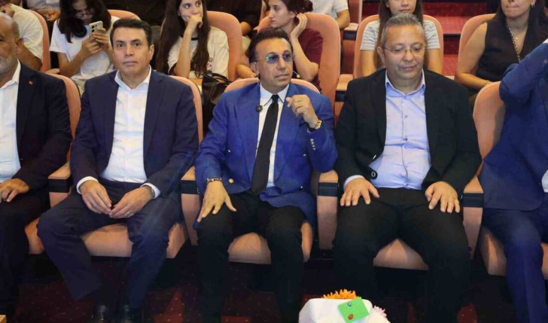Dosso Dossi Holding Yönetim Kurulu Başkanı Hikmet Eraslan, Dicle Üniversitesinde
