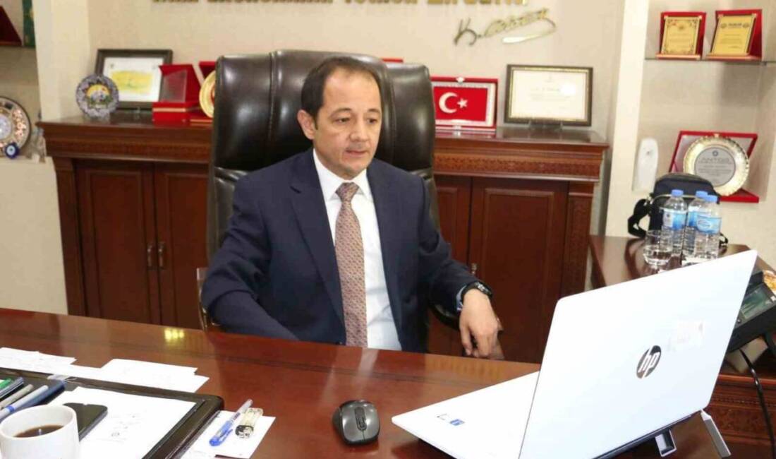 Erzincan İl Tarım ve Orman Müdürü Alper Koçaker, büyükbaş hayvanların