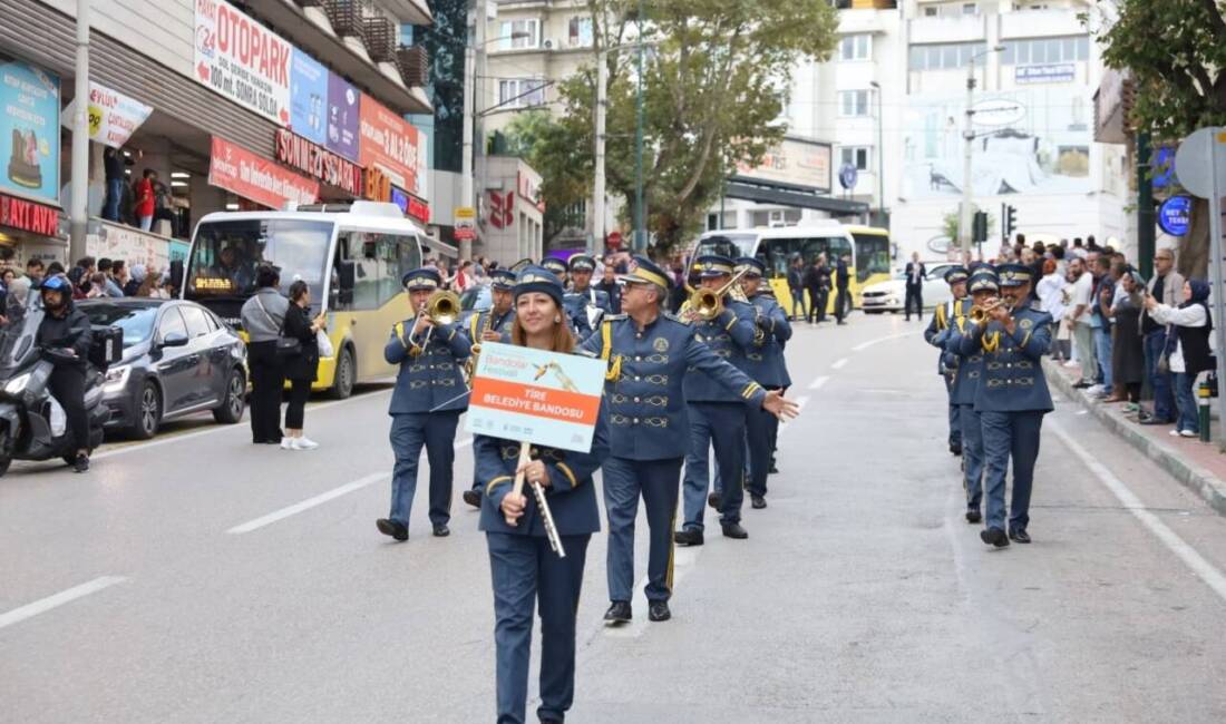 Bursa Büyükşehir Belediyesi, 4. Yeşil Bursa Uluslararası Bandolar Festivali'ni coşkuyla