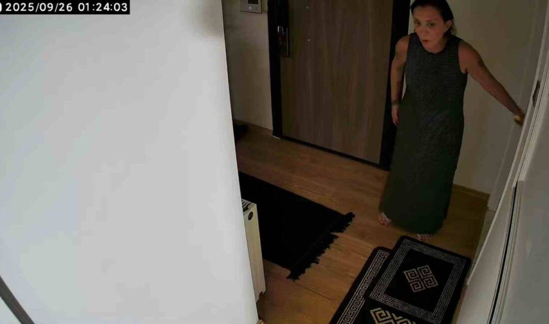 Yalova'nın Çınarcık ilçesinde sanatçı Güllü, 26 Eylül 2025'te pencereden düşerek